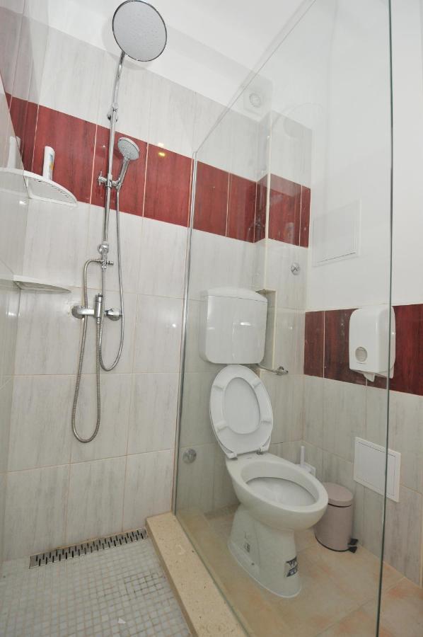 Oasis Hostel Сплит Екстериор снимка