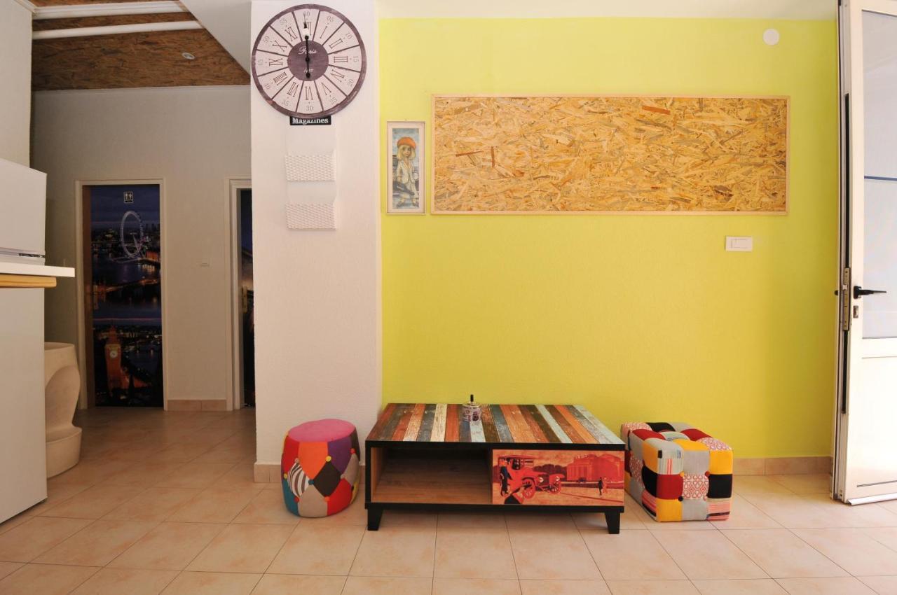 Oasis Hostel Сплит Екстериор снимка