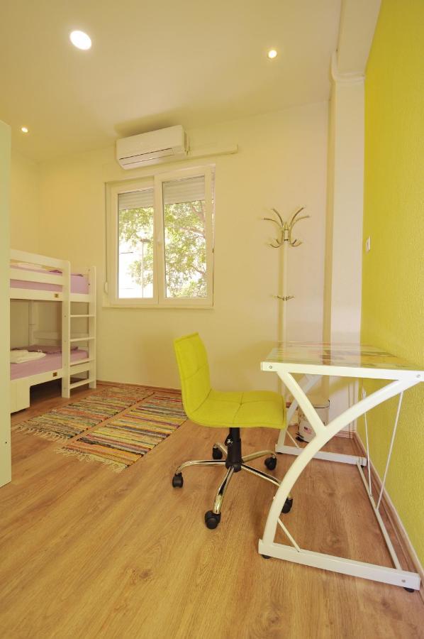 Oasis Hostel Сплит Екстериор снимка