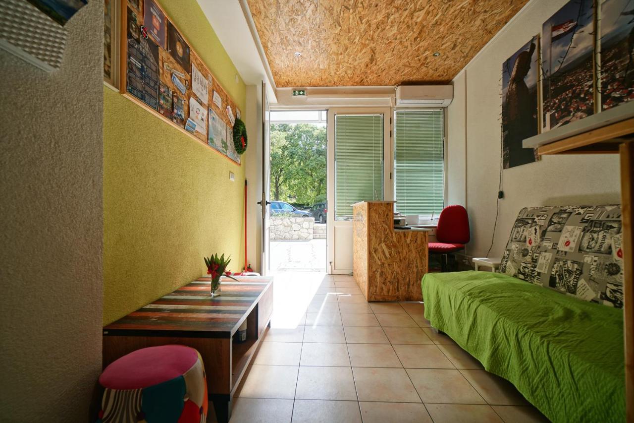Oasis Hostel Сплит Екстериор снимка
