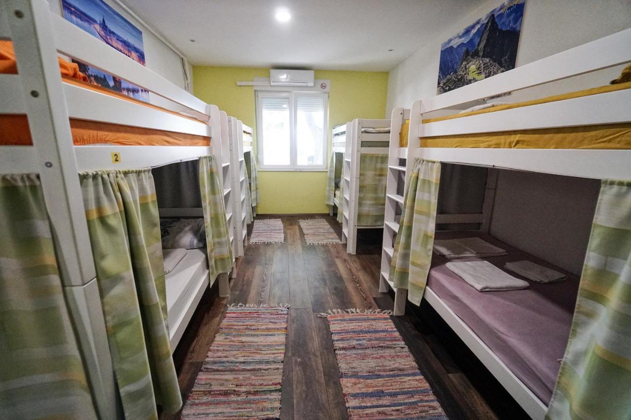 Oasis Hostel Сплит Екстериор снимка